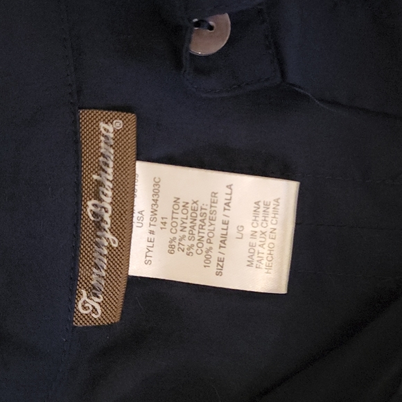 Tommy Bahama big shirt with a twist - Picture 14 of 15